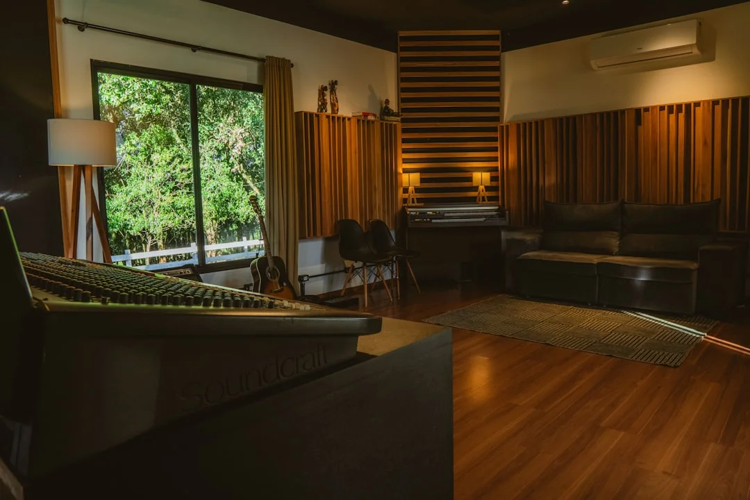 셀프 방음 공사 방법 - 저렴하게 소음 줄이는 완벽 가이드